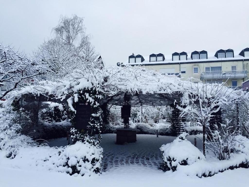 Park Hotel 孔茨 外观 照片