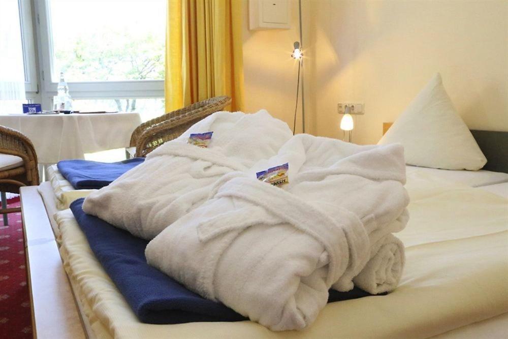 Park Hotel 孔茨 外观 照片